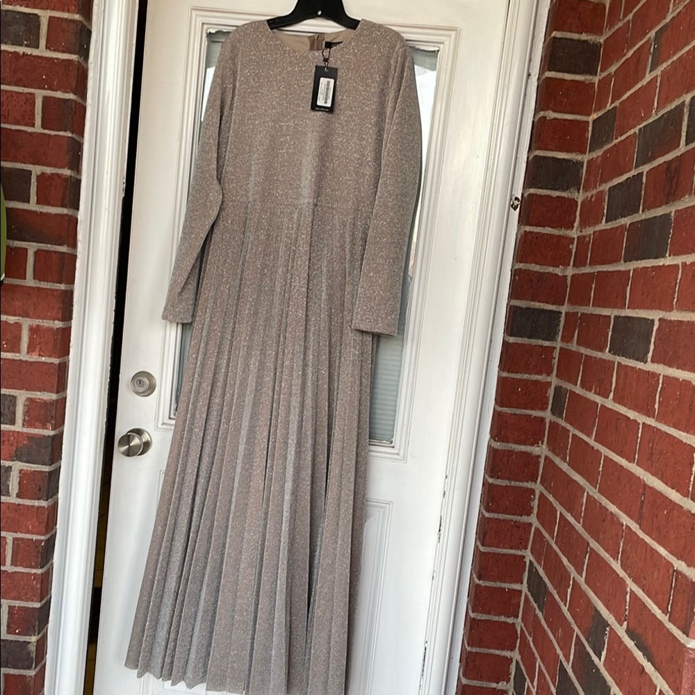Elegant Gray Maxi Dress